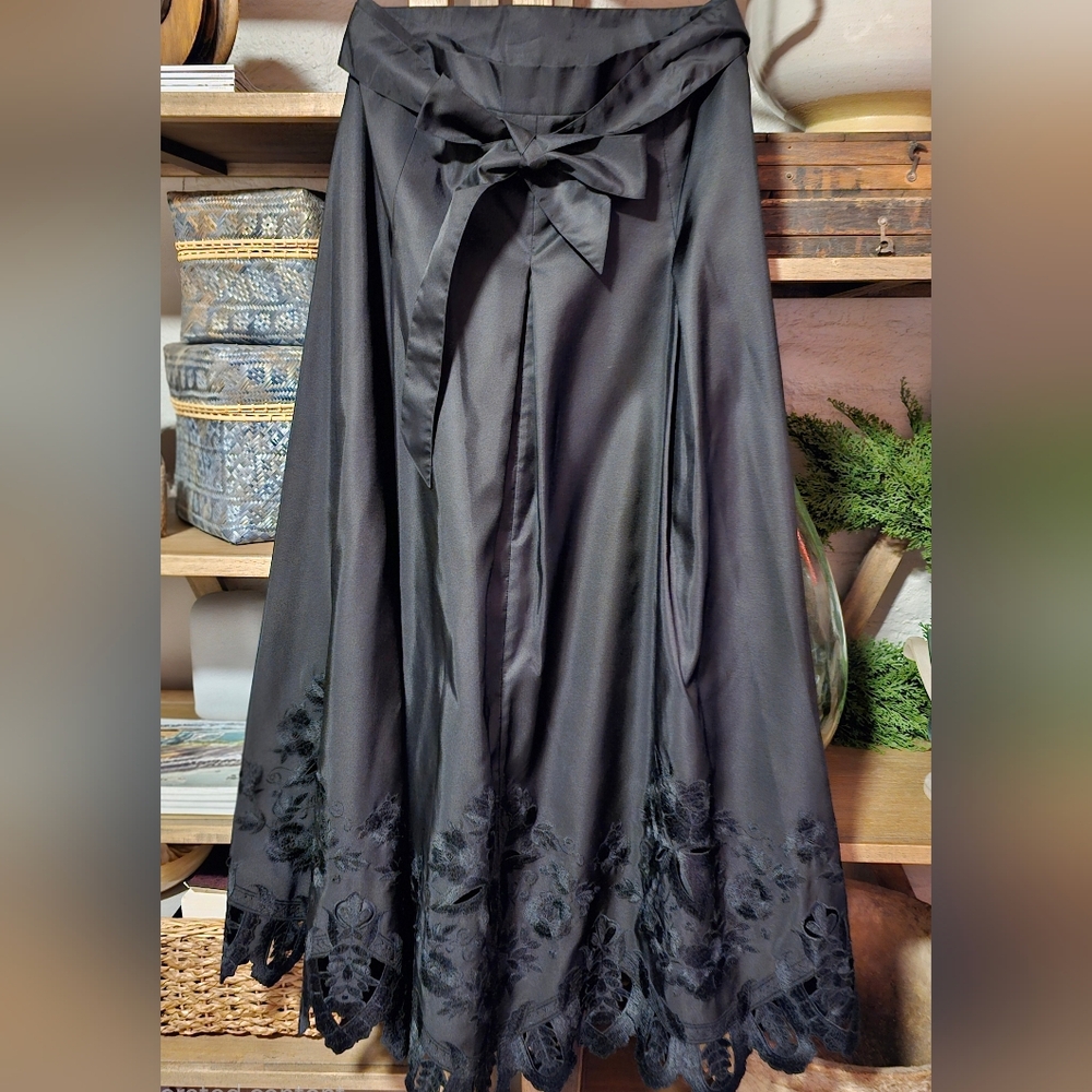 Silk Taffeta Embroidered Hem Midi Skirt Talbots NWT Sz 14